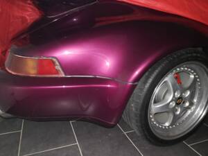 Image 51/51 of Porsche 911 Carrera 2 (WTL) (1990)