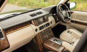 Image 4/50 of Land Rover Range Rover 4.4 TDV8 Vogue SE (2012)