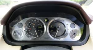 Bild 41/50 von Aston Martin DB 9 (2005)