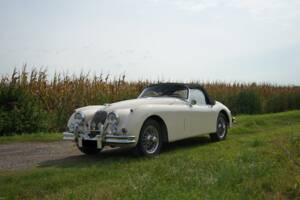 Immagine 5/58 di Jaguar XK 150 3.4 S OTS (1958)