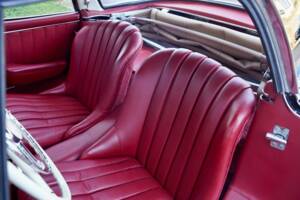 Obraz 48/50 pojazdu Mercedes-Benz 300 SL Roadster (1959)