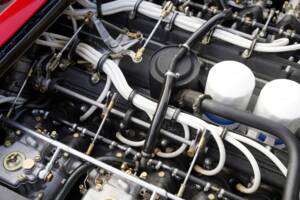 Image 23/50 de Ferrari 365 GT4 2+2 (1974)