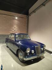 Image 4/6 de Lancia Aurelia B50 (1950)