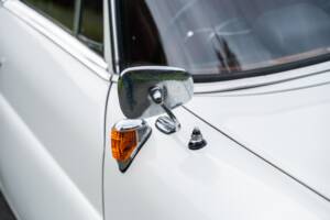 Image 11/35 of Mercedes-Benz 190 c (1965)