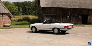 Image 4/85 of Mercedes-Benz 560 SL (1986)