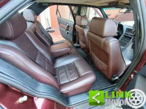 Afbeelding 6/10 van Alfa Romeo 164 2.0 Super V6 (1993)