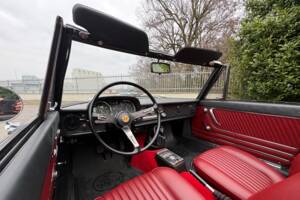 Imagen 6/32 de Alfa Romeo 1750 Spider (1970)