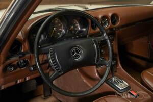 Image 13/19 of Mercedes-Benz 350 SL (1972)