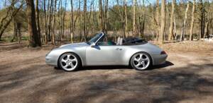Image 3/116 of Porsche 911 Carrera (1997)
