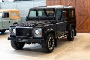 Bild 28/30 von Land Rover Defender 110 (2013)