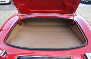 Bild 14/17 von Jaguar E-Type 4.2 (1966)