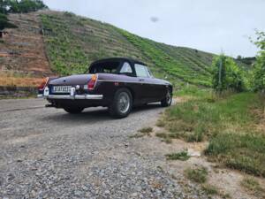 Image 33/55 of MG MGB (1969)