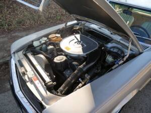 Bild 17/30 von Mercedes-Benz 560 SL (1989)