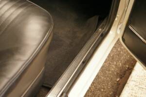 Image 78/100 of Alfa Romeo Giulia Nuova Super 1300 (1977)