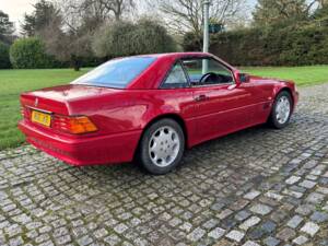Image 20/30 of Mercedes-Benz SL 280 (1994)