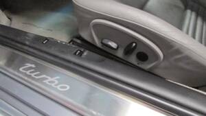 Bild 19/22 von Porsche 911 Turbo (2003)