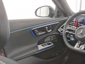 Image 6/6 de Mercedes-Benz E 53 AMG Hybrid 4MATIC (2025)