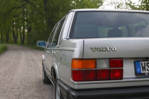Bild 10/16 von Volvo 760 GLE (1986)