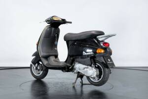 Bild 2/22 von Piaggio Vespa ET2 50 (1997)