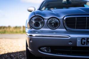 Image 14/50 of Jaguar XJ 8 4.2 (2003)