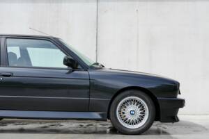 Image 13/34 de BMW M3 (1986)