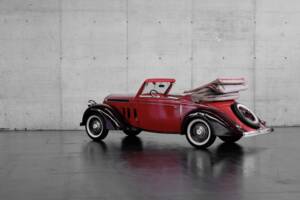 Bild 8/46 von Steyr 220 &quot;Gläser&quot; (1939)