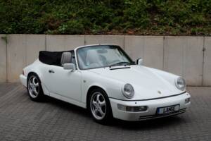Image 6/60 de Porsche 911 Carrera 2 (1991)