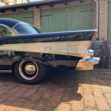 Image 15/144 of Chevrolet Bel Air Hardtop Coupe (1957)