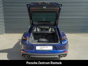 Bild 5/33 von Porsche Panamera 4 E-Hybrid (1900)