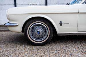 Image 33/50 of Ford Mustang 200 (1966)
