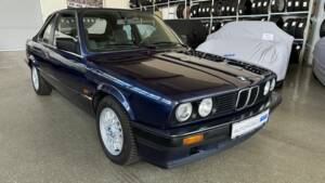 Bild 1/19 von BMW 316i Baur TC (1990)