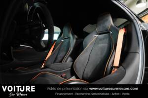 Imagen 9/32 de McLaren Artura (2023)