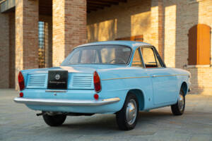 Image 4/48 de FIAT 750 Vignale Coupé (1962)