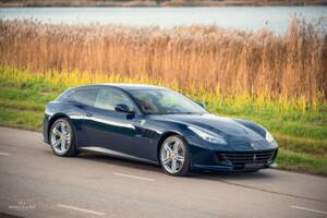 Bild 5/12 von Ferrari GTC4Lusso (2016)