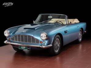 Imagen 1/8 de Aston Martin DB 4 Convertible Vantage (1962)