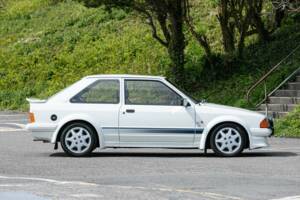 Image 5/33 de Ford Escort turbo RS (1986)