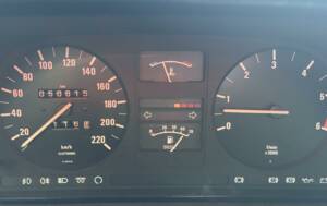 Bild 40/40 von BMW 524td (1985)
