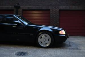 Image 86/100 of Mercedes-Benz SL 600 (1998)