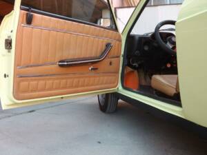 Image 21/50 of FIAT 128 Sport Coupe (1974)