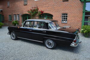 Bild 3/15 von Mercedes-Benz 190 c (1964)