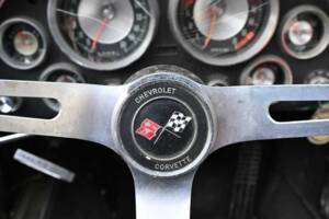 Image 12/50 de Chevrolet Corvette Sting Ray Convertible (1963)