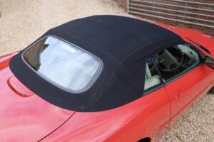 Image 37/50 de Jaguar XKR (2000)