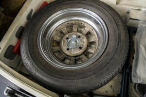 Imagen 43/50 de MG MGB GT V8 (1975)