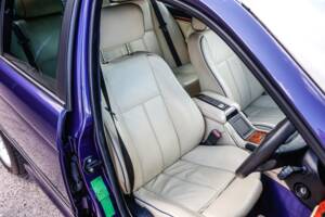 Bild 42/50 von ALPINA B10 V8 (2000)