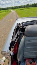 Bild 22/29 von Alfa Romeo 2.0 Spider (1986)