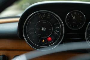 Image 42/50 of Mercedes-Benz 300 SEL 3.5 (1973)