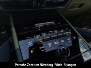 Immagine 48/50 di Porsche Cayenne Turbo E-Hybrid (1900)
