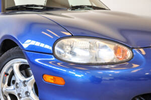Bild 19/47 von Mazda MX-5 1.8 (1999)