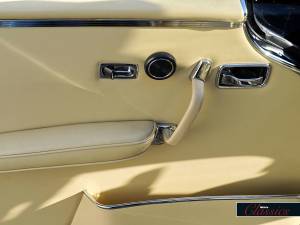 Bild 24/48 von Mercedes-Benz 280 SE (1969)