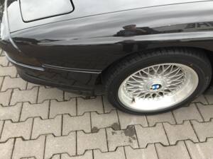 Immagine 18/28 di BMW 850CSi (1993)